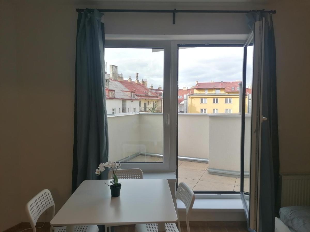 Brand New Studio Apartment # 45 With Free Parking In The City Center Praga Exterior foto